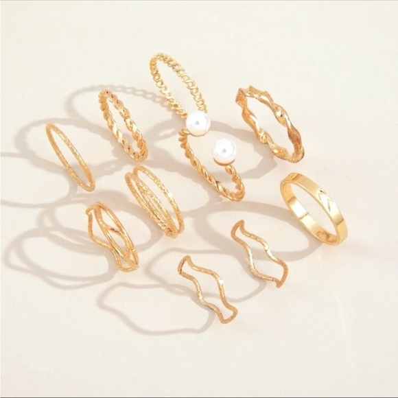 10-piece gold and pearl cuff midi ring set - Picture 3 of 3